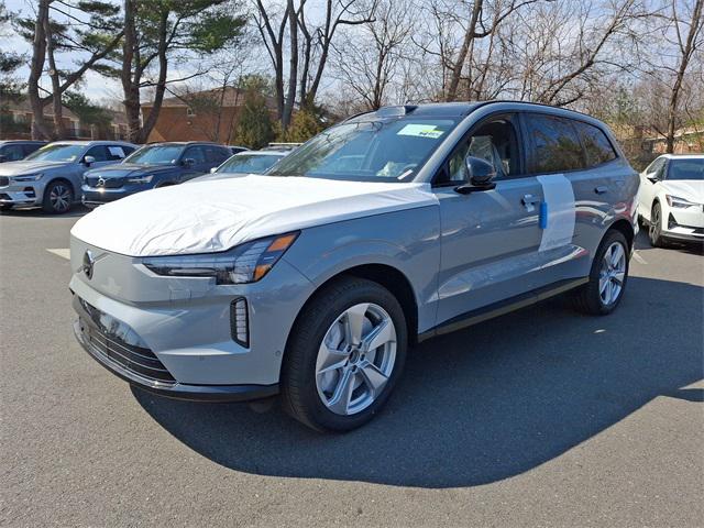 new 2025 Volvo EX90 car, priced at $81,535