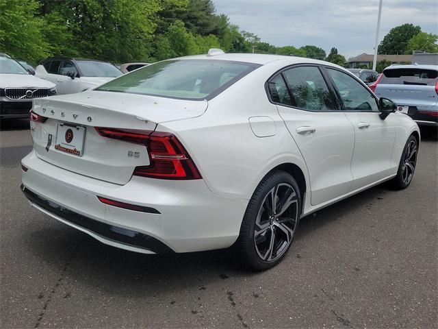 new 2024 Volvo S60 car, priced at $45,825