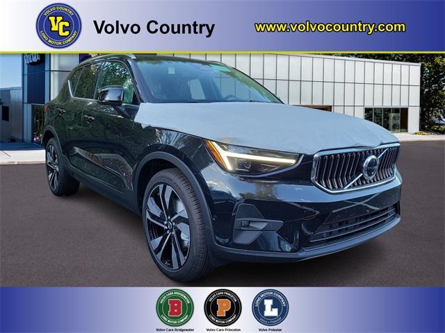 new 2025 Volvo XC40 car, priced at $49,790