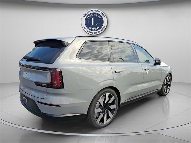 new 2025 Volvo EX90 car, priced at $85,640