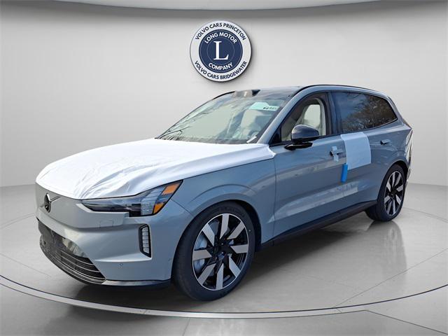 new 2025 Volvo EX90 car, priced at $85,640