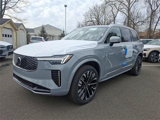 new 2025 Volvo XC90 Plug-In Hybrid car, priced at $82,405