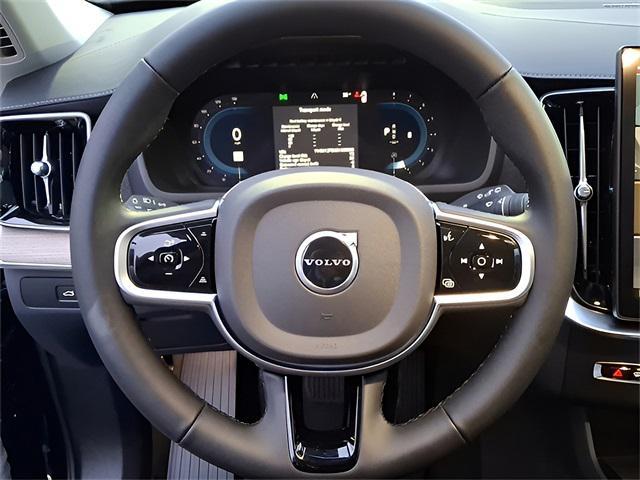 new 2025 Volvo XC90 car, priced at $65,555