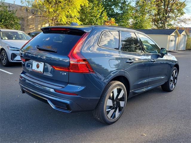 new 2025 Volvo XC60 Plug-In Hybrid car, priced at $66,235