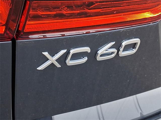 new 2025 Volvo XC60 car, priced at $55,335