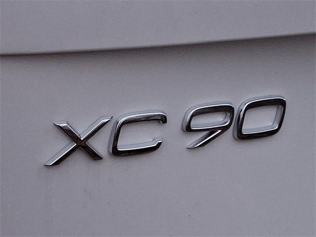 new 2025 Volvo XC90 car, priced at $73,155