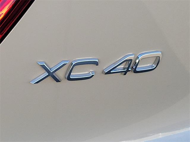 new 2025 Volvo XC40 car, priced at $51,040