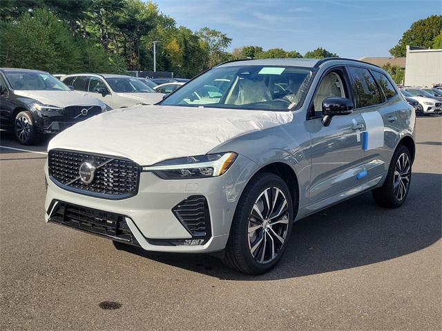 new 2025 Volvo XC60 car, priced at $55,335