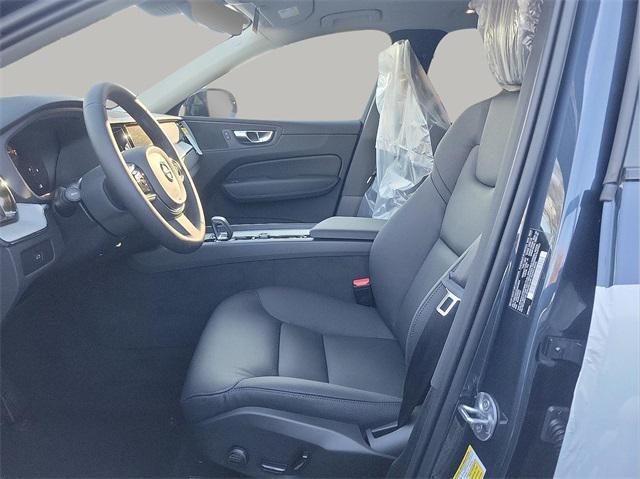 new 2025 Volvo XC60 car, priced at $55,335