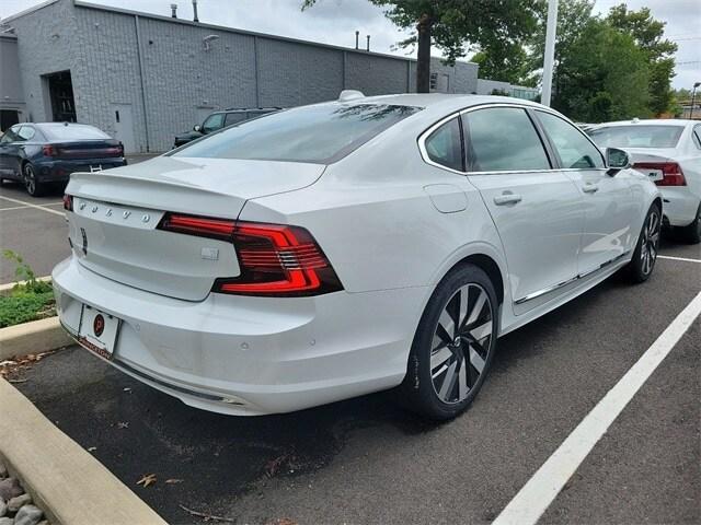 new 2024 Volvo S90 Recharge Plug-In Hybrid car, priced at $72,595