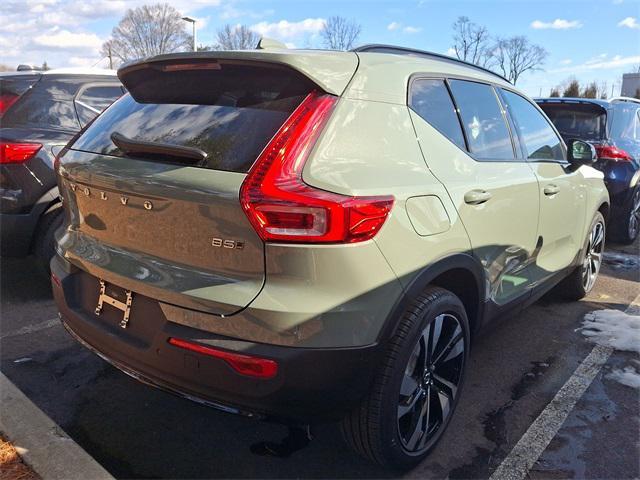 new 2025 Volvo XC40 car, priced at $49,790