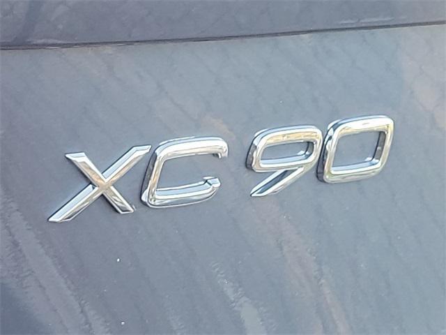 new 2025 Volvo XC90 car, priced at $67,265