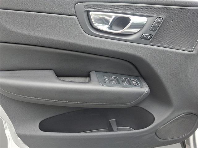 used 2025 Volvo XC60 car, priced at $39,900
