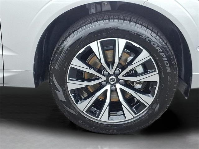 used 2025 Volvo XC60 car, priced at $39,900