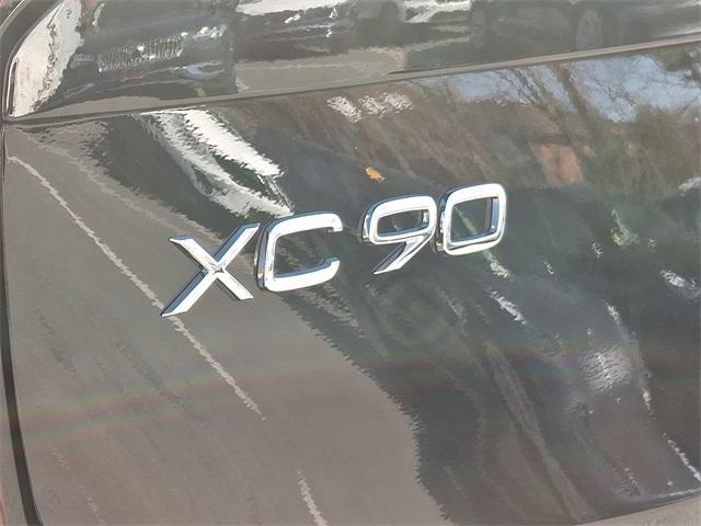 new 2025 Volvo XC90 car, priced at $69,155