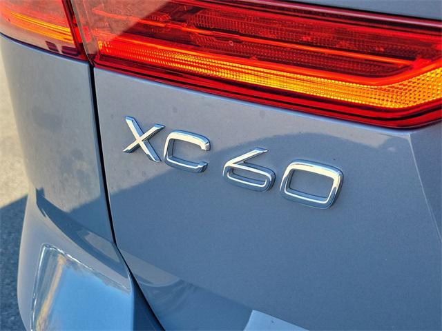 used 2022 Volvo XC60 Recharge Plug-In Hybrid car, priced at $45,000