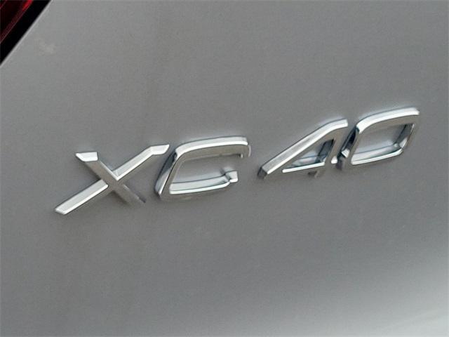 new 2025 Volvo XC40 car, priced at $51,040