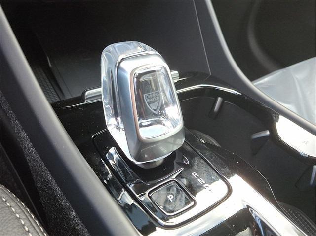 new 2025 Volvo XC40 car, priced at $48,315