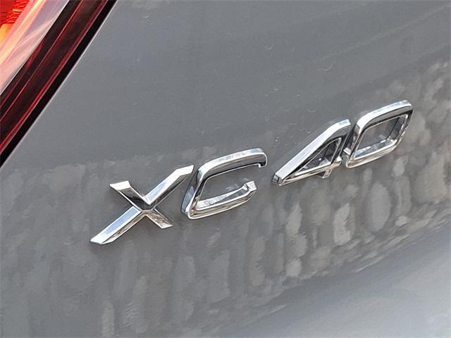 new 2025 Volvo XC40 car, priced at $48,315