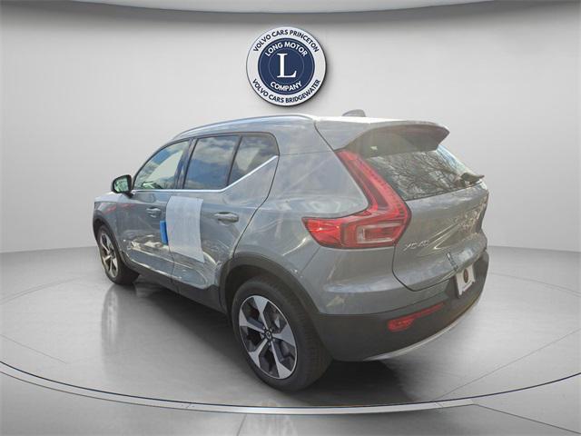 new 2025 Volvo XC40 car, priced at $48,315