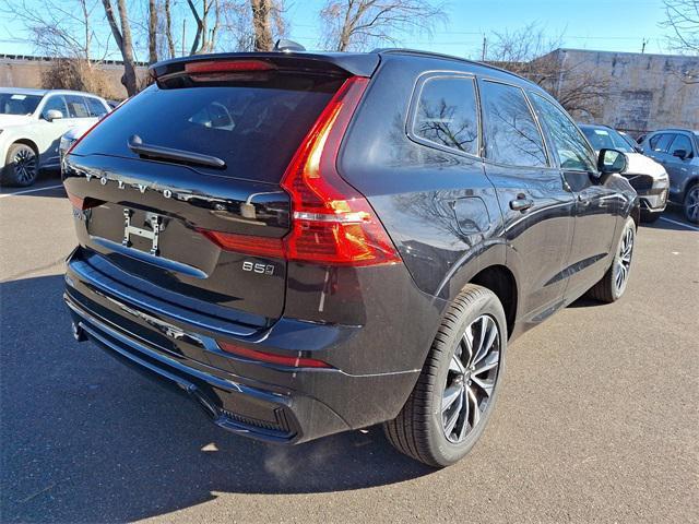 new 2025 Volvo XC60 car, priced at $51,075