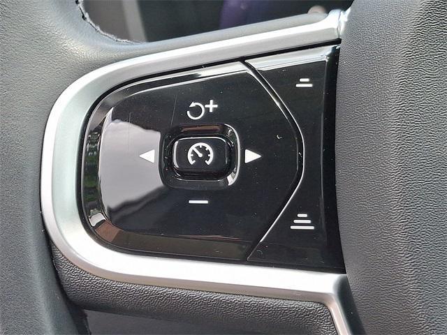 used 2022 Volvo XC60 car, priced at $39,791