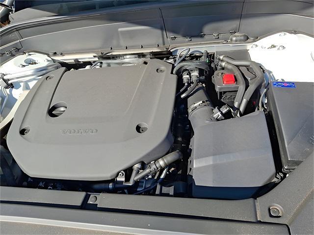 new 2025 Volvo XC90 car, priced at $66,465