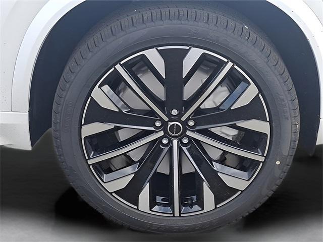 new 2025 Volvo XC90 car, priced at $68,245