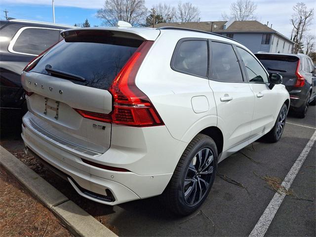 new 2025 Volvo XC60 car, priced at $54,925