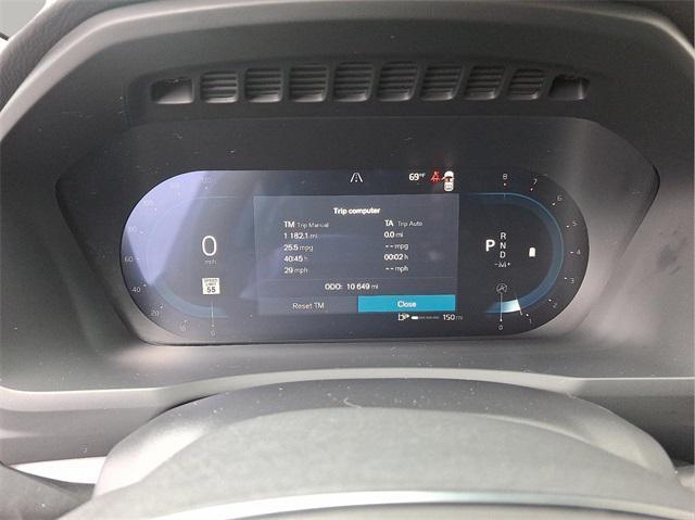 used 2025 Volvo XC90 car, priced at $46,500