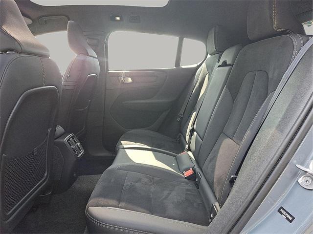 used 2023 Volvo C40 Recharge Pure Electric car, priced at $29,250