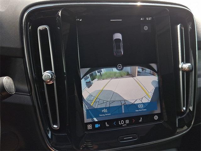 used 2023 Volvo C40 Recharge Pure Electric car, priced at $27,750