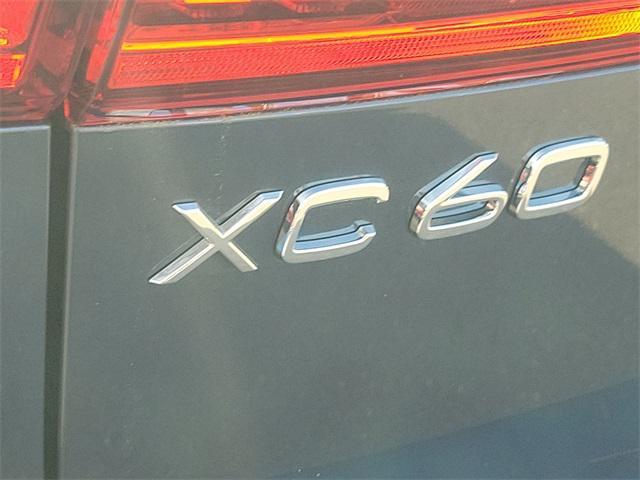 new 2025 Volvo XC60 car, priced at $50,090