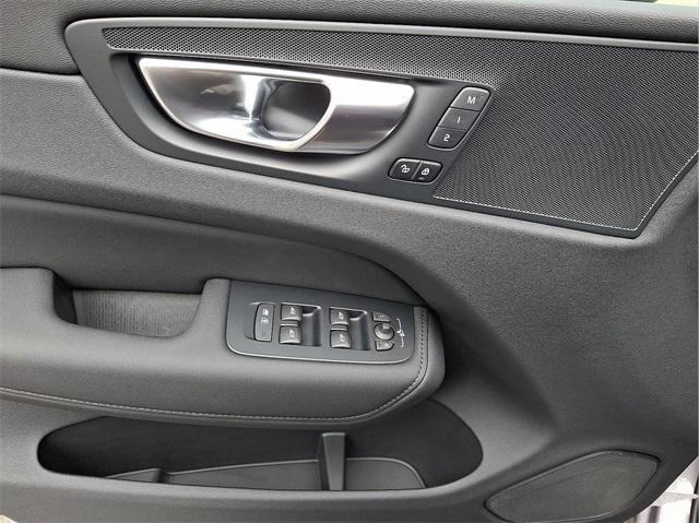 new 2026 Volvo XC60 car, priced at $57,985