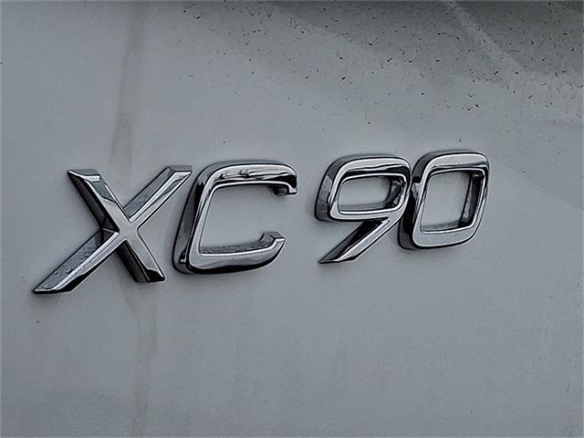 new 2025 Volvo XC90 car, priced at $67,265