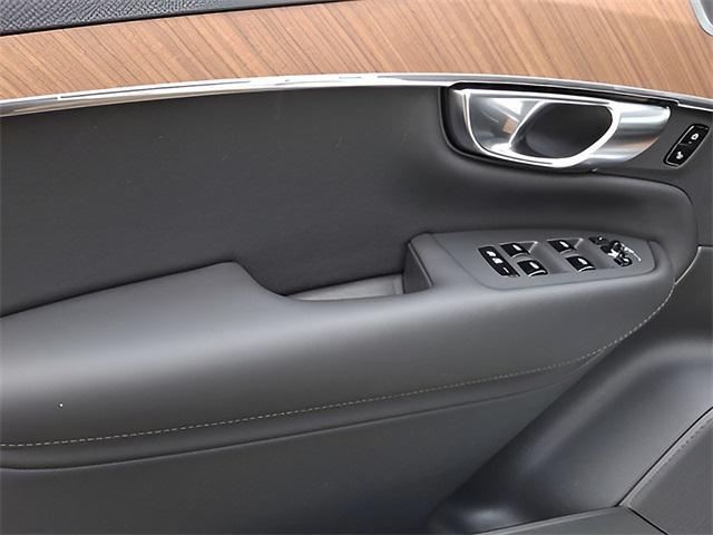 new 2025 Volvo XC90 car, priced at $67,265