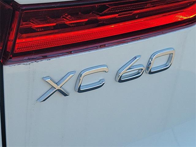 new 2025 Volvo XC60 car, priced at $66,625