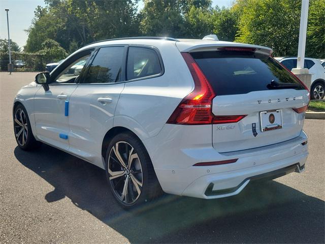 new 2025 Volvo XC60 car, priced at $66,625