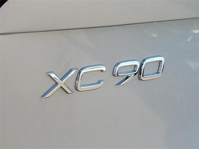 new 2025 Volvo XC90 car, priced at $67,480