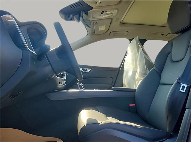 new 2025 Volvo XC60 car, priced at $51,425