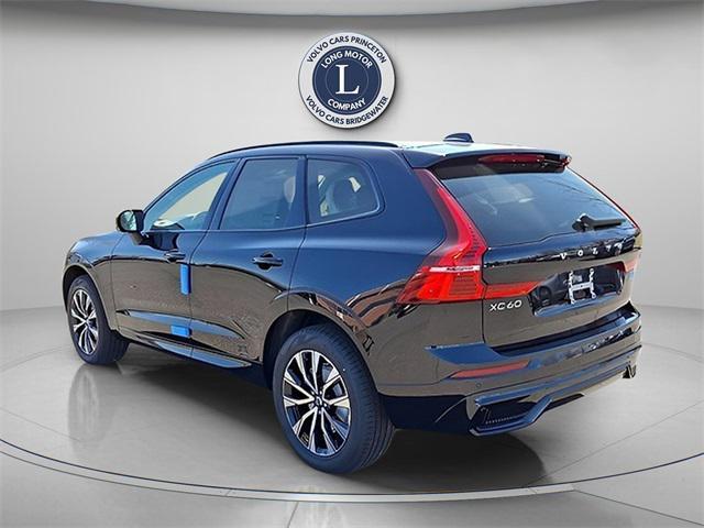 new 2025 Volvo XC60 car, priced at $51,425