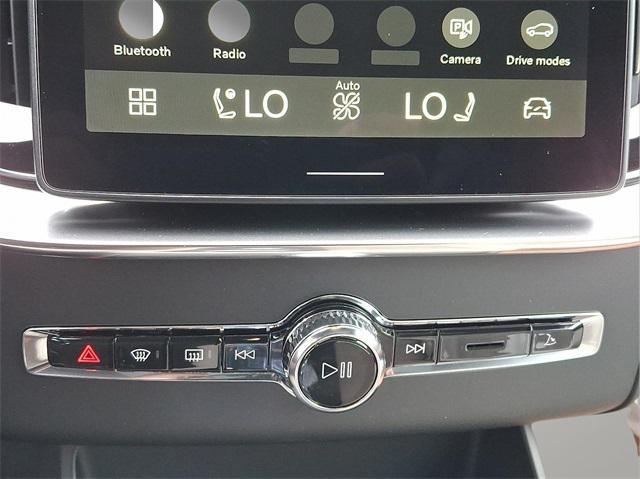new 2026 Volvo XC90 car, priced at $71,405