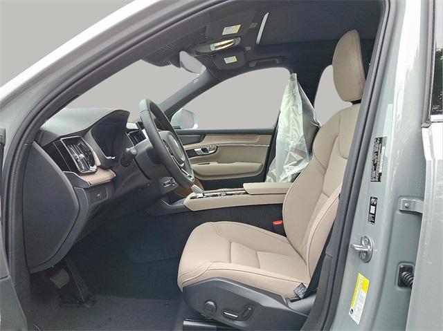 new 2026 Volvo XC90 car, priced at $71,405