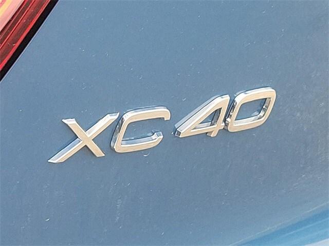 new 2024 Volvo XC40 car, priced at $52,410