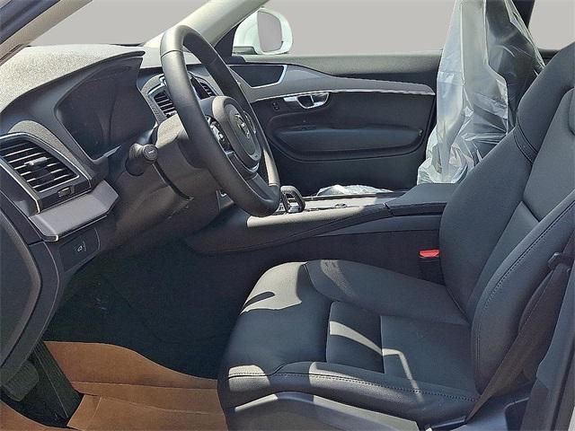 new 2025 Volvo XC90 car, priced at $58,695