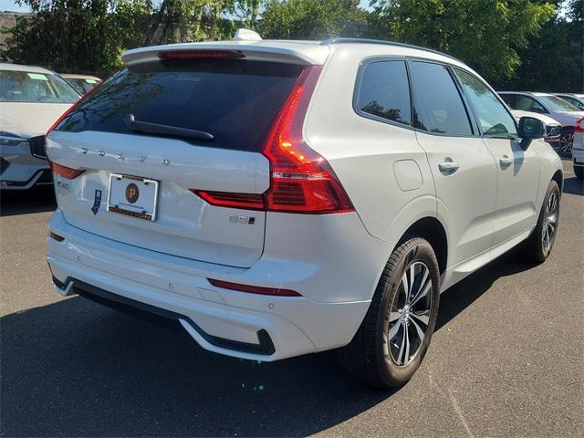 new 2025 Volvo XC60 car, priced at $50,090