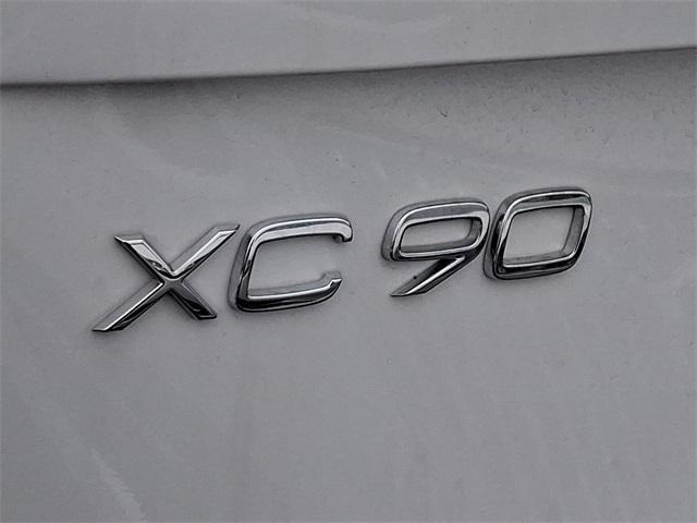 new 2025 Volvo XC90 car, priced at $64,345