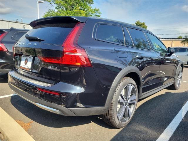 new 2025 Volvo V60 Cross Country car, priced at $55,025