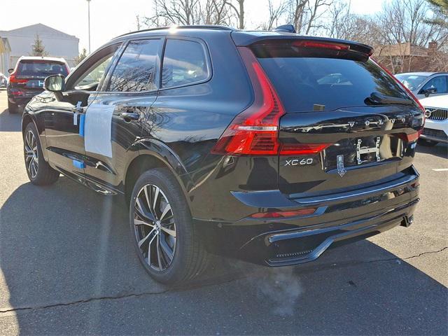 new 2025 Volvo XC60 car, priced at $55,335