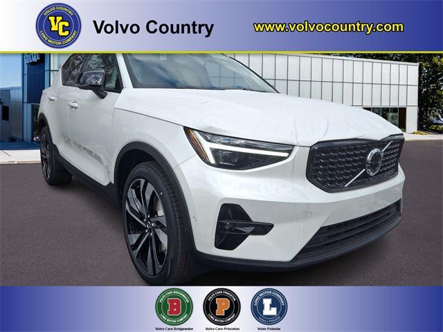 new 2025 Volvo XC40 car, priced at $49,790